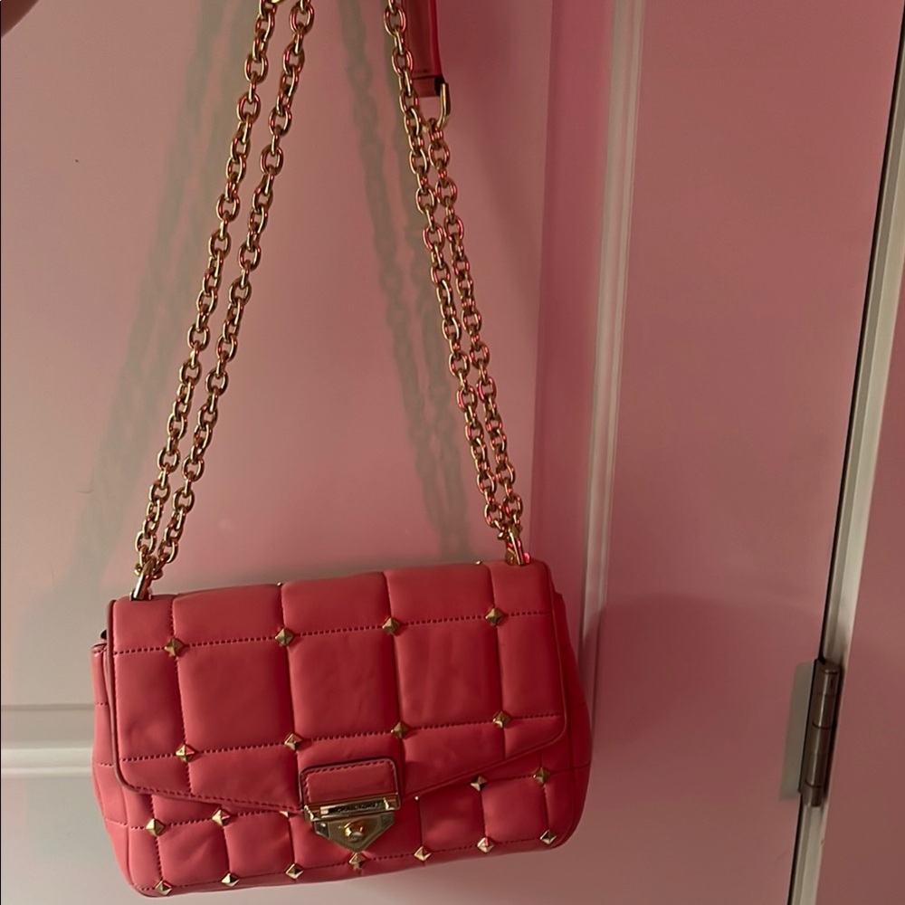 MICHAEL Michael Kors Pink and Gold Quilted Shoulder Bag - Picture 3 of 11
